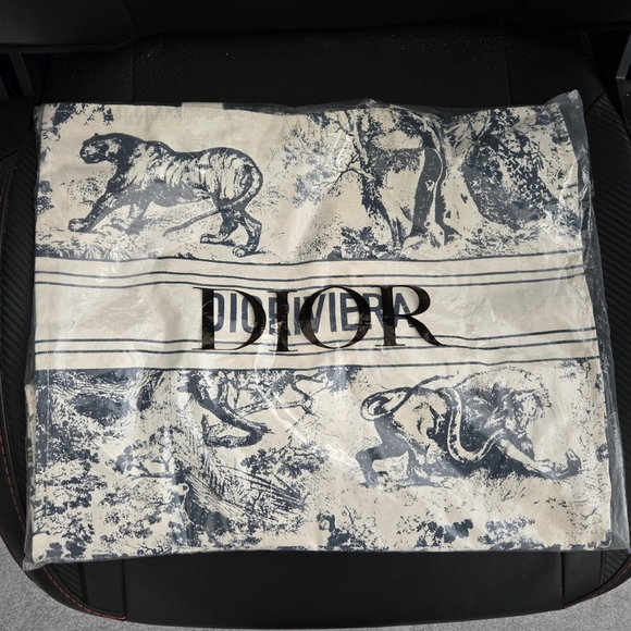 New Christian Dior VIP Straw tote bag - Picture 9 of 9